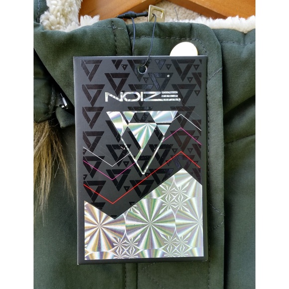 NOIZE Vegan Parka Faux Fur Hood & Sherpa Eco-Wear - Picture 4 of 8